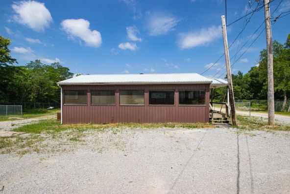 513 Pierce Ln, Frankfort, KY 40601